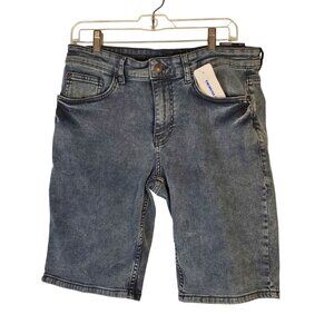 Men's Denim Blue Shorts LC Waikiki. 32" Waist. 11" Inseam. 10" Rise.